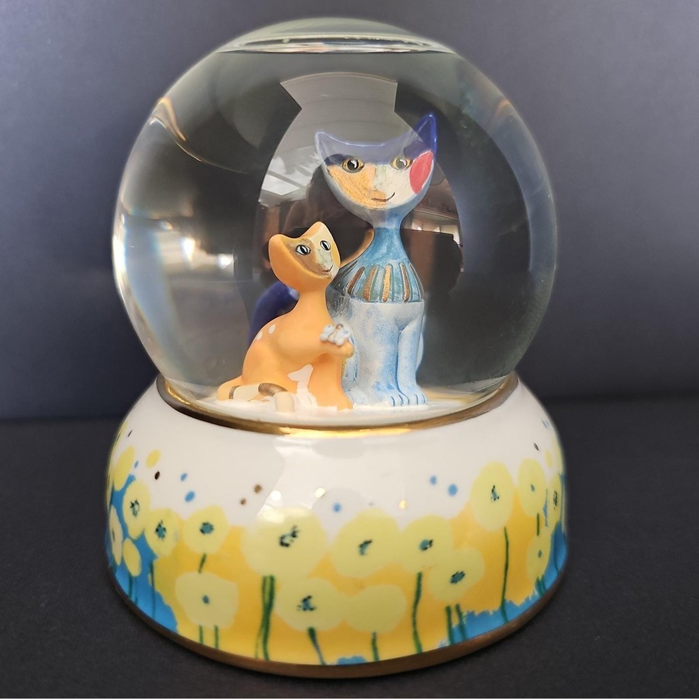Goebel Rosina Wachtmeister Snow Globe Cat Figurines Micio & Micia